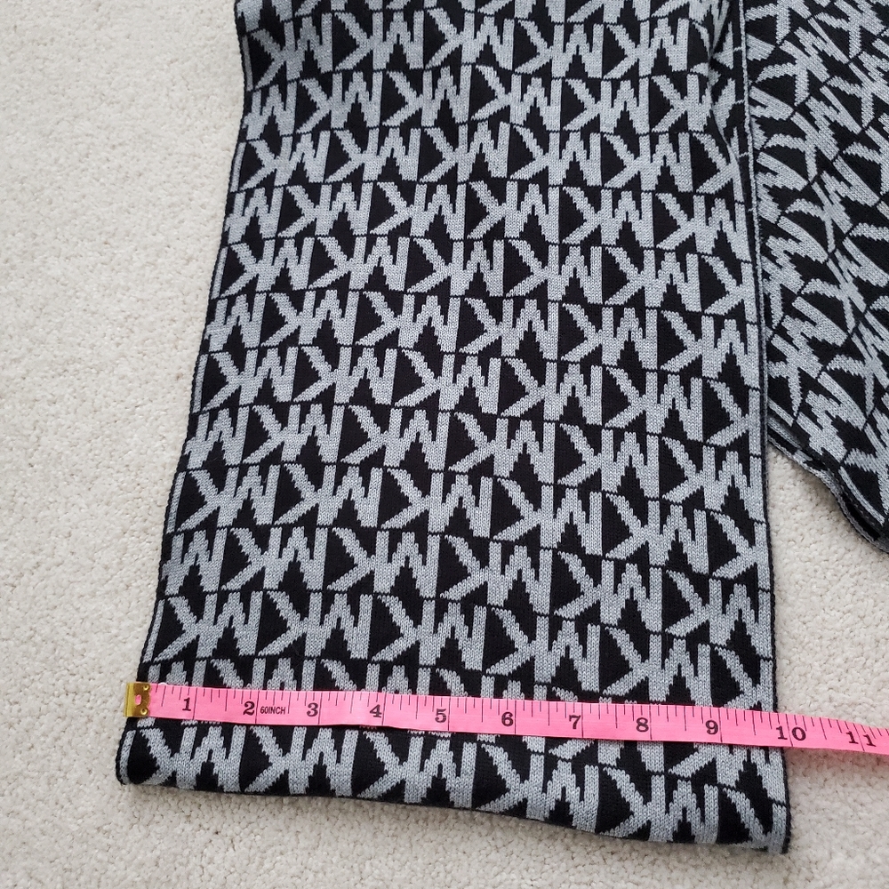 Michael Kors Black/Gray Infinity Logo Scarf - Picture 9 of 9